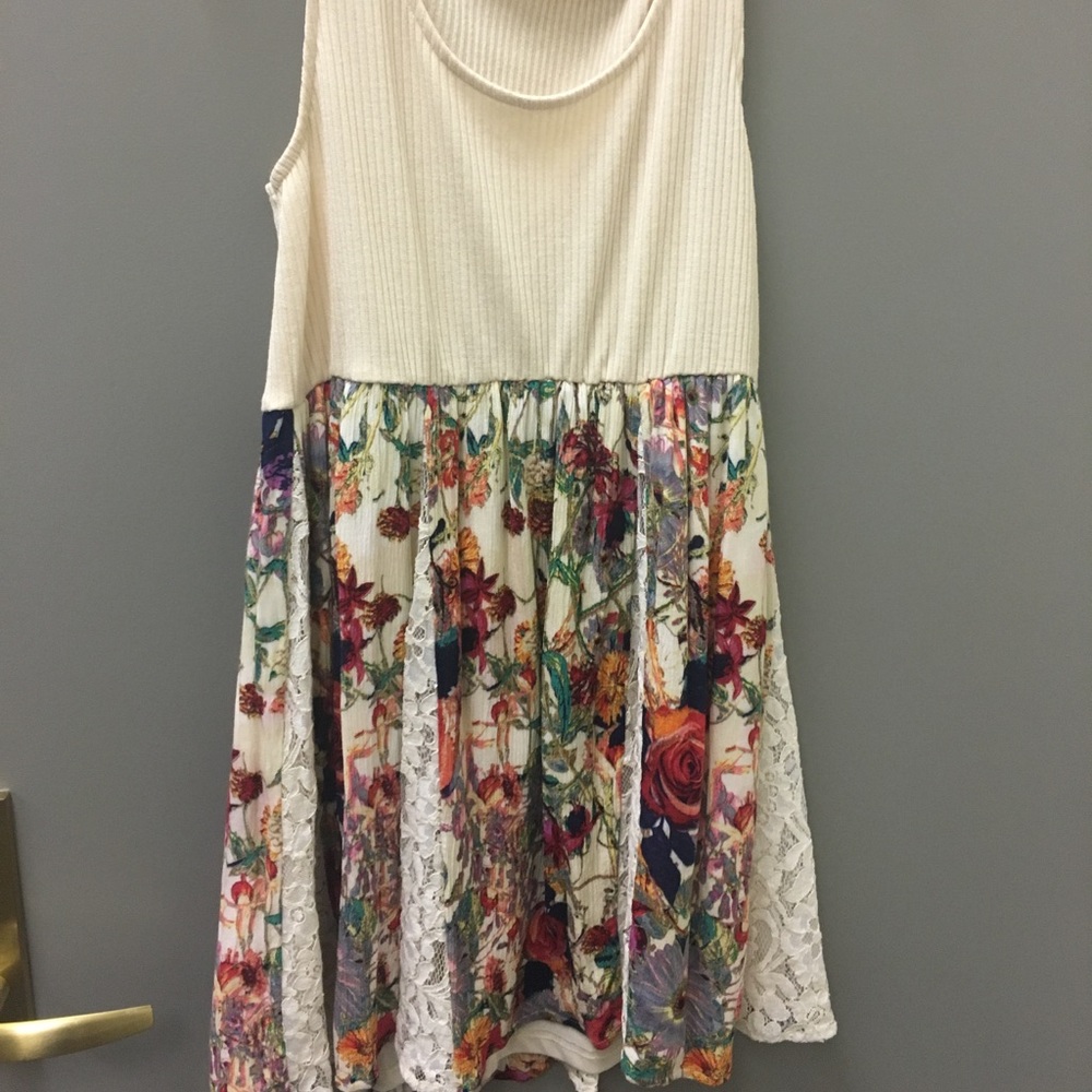 Medium EUC summer dress
