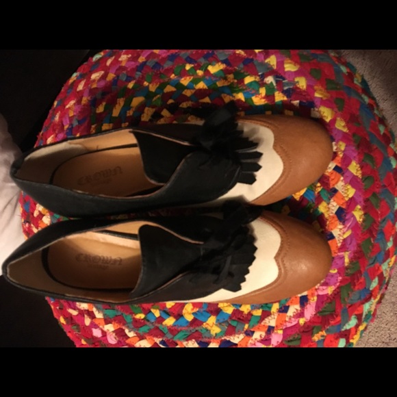 Booties - Picture 3 of 4