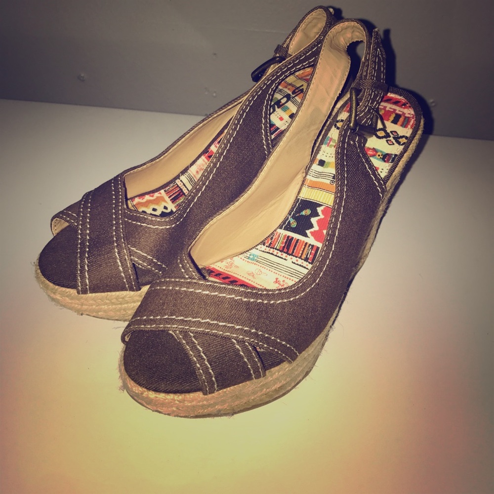 Soda wedges