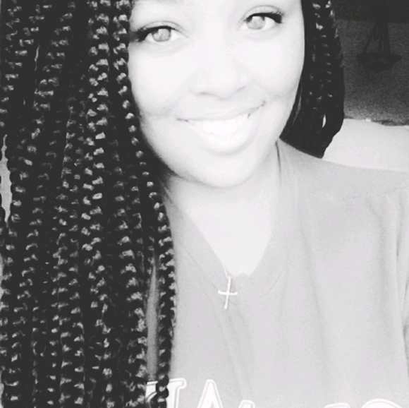Meet your Posher, Kyrstin - Picture 1 of 1