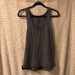 Lululemon striped tank top 8