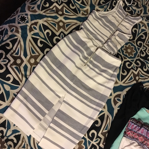 Crop top and pencil skirt set - Picture 1 of 3