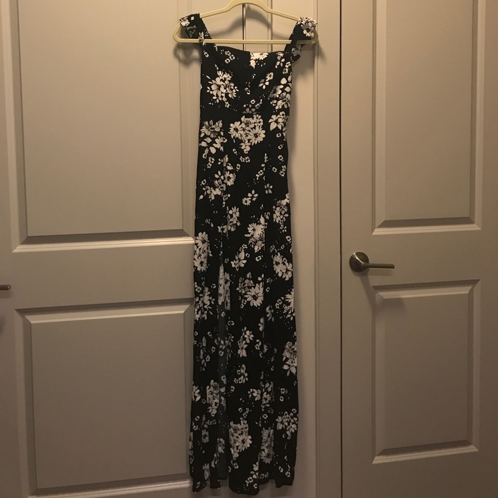 Flynn Skye Bardot Maxi size S - NWT