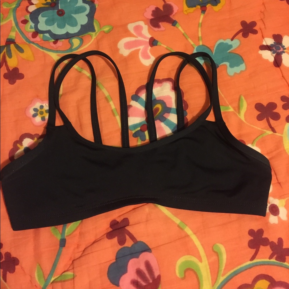 Jolyn black top