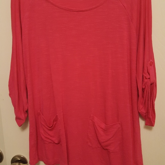 Loose Flowing Shirt - Picture 1 of 2