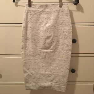 Wilfred Pencil Skirt from Aritzia