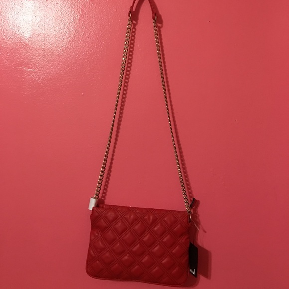 Red purse - Picture 1 of 2