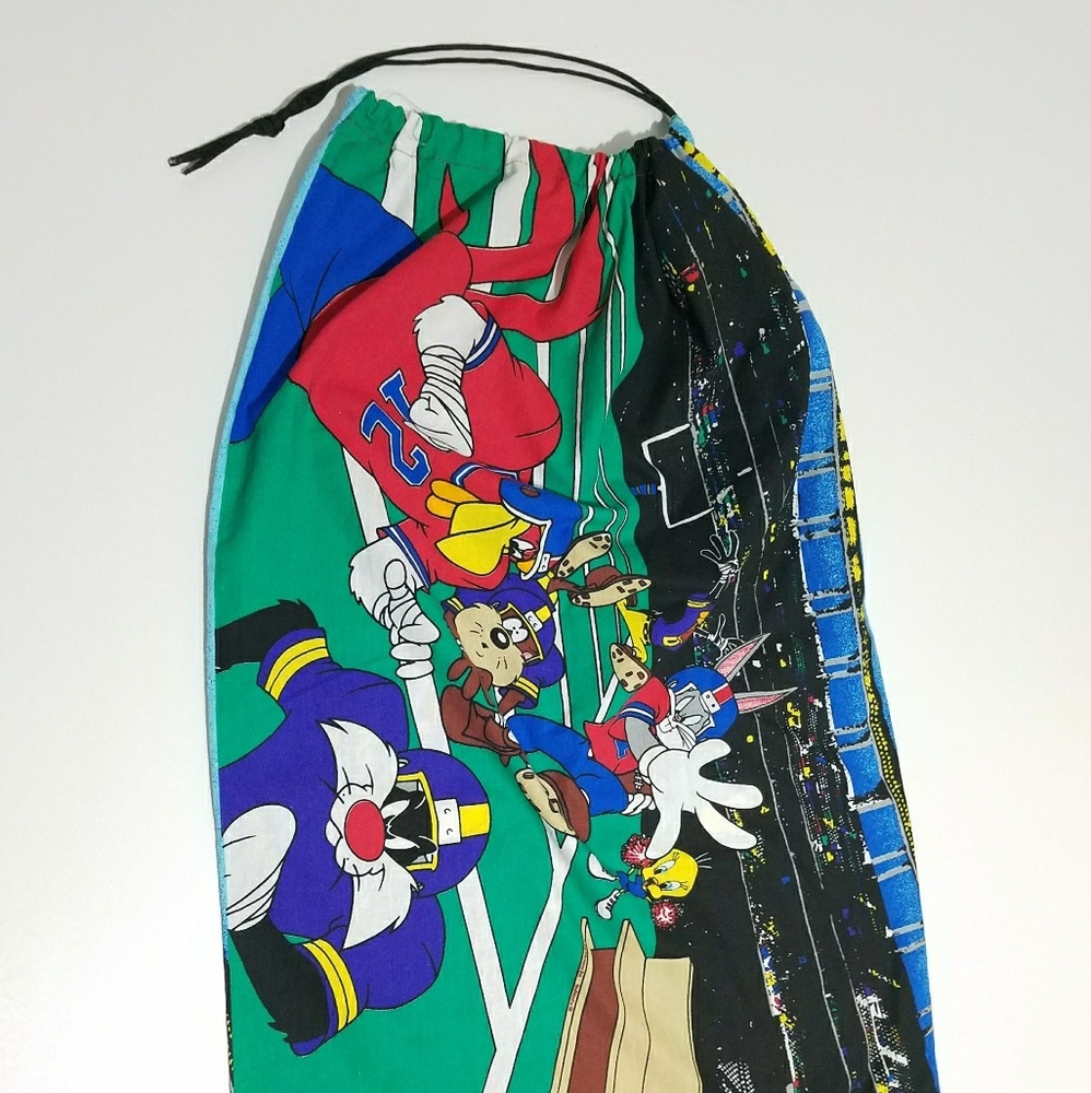 Looney tunes vintage storage bag