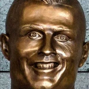 Meet your Posher, Jerome