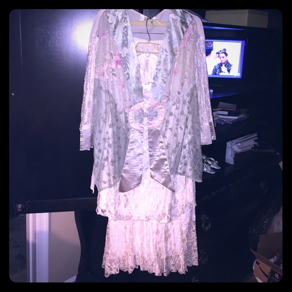 Ladies three piece suit