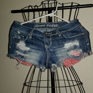 Almost famous shorts size 3 Almost famous shorts size 3
