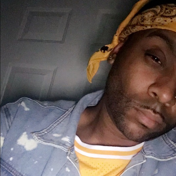 Meet your Posher, Jah'millio - Picture 1 of 1