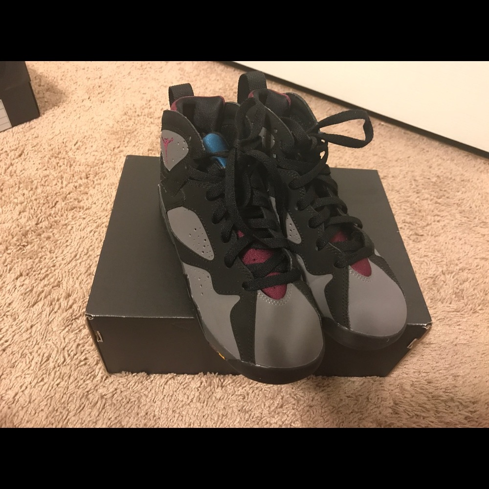 Jordan 7 - Picture 2 of 5