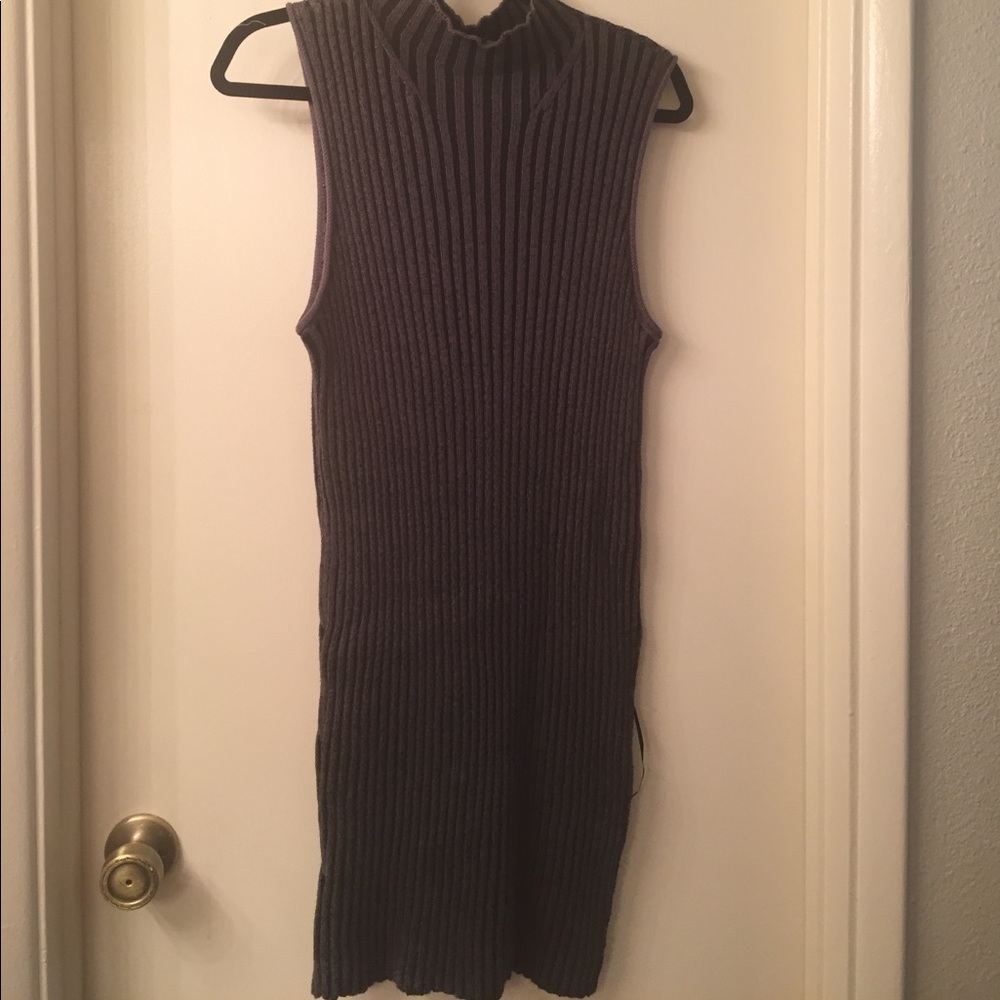 NWT Large Rock & Republic top