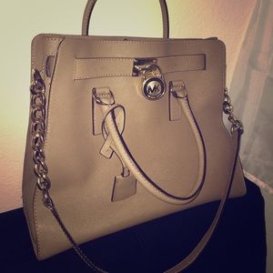 Michael Kors Unique Brown bag
