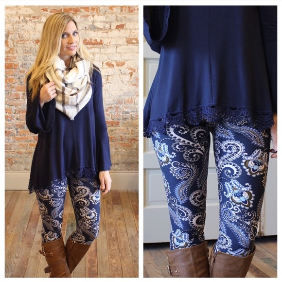 Infinity Raine Pants - ❤️ LAST ONE NEW OS Navy paisley print leggings