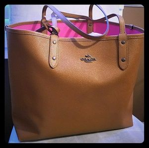 NWT Reversible Coach Tote