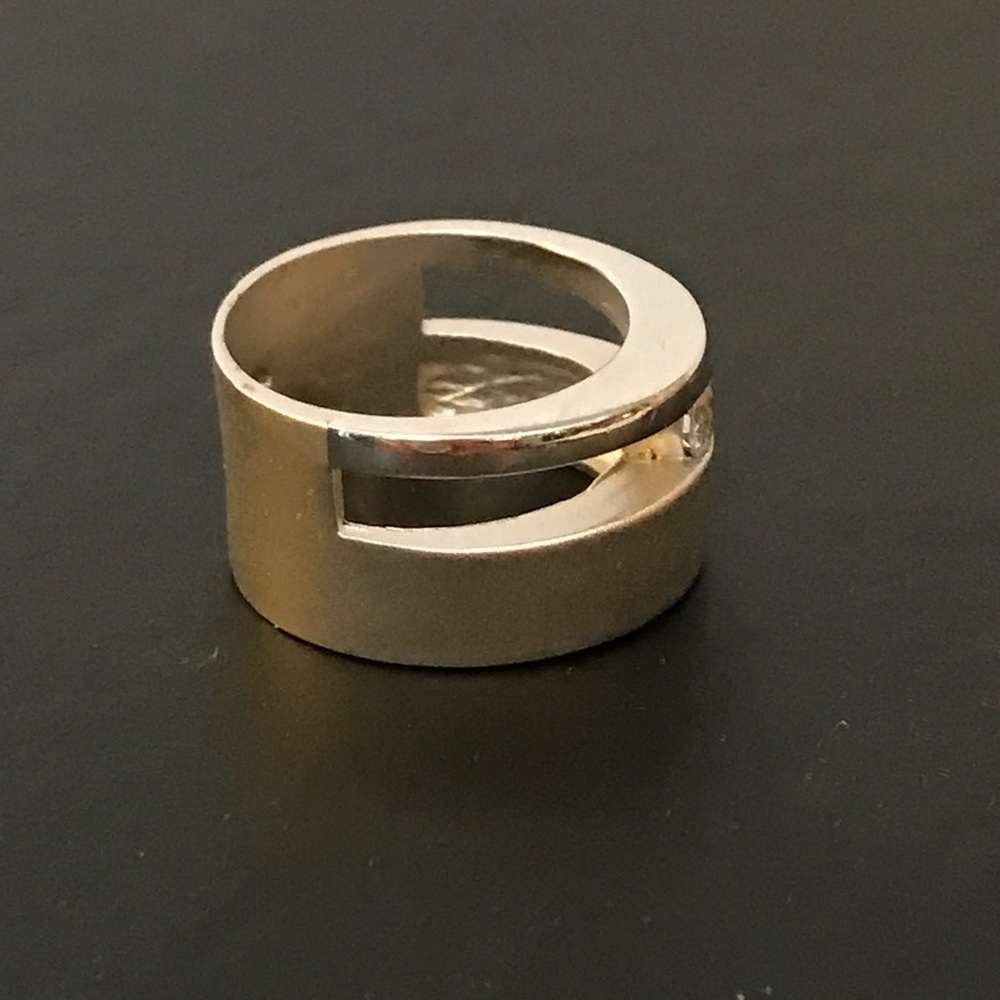 Silver Rhodium band with cubic zirconia - Picture 4 of 4