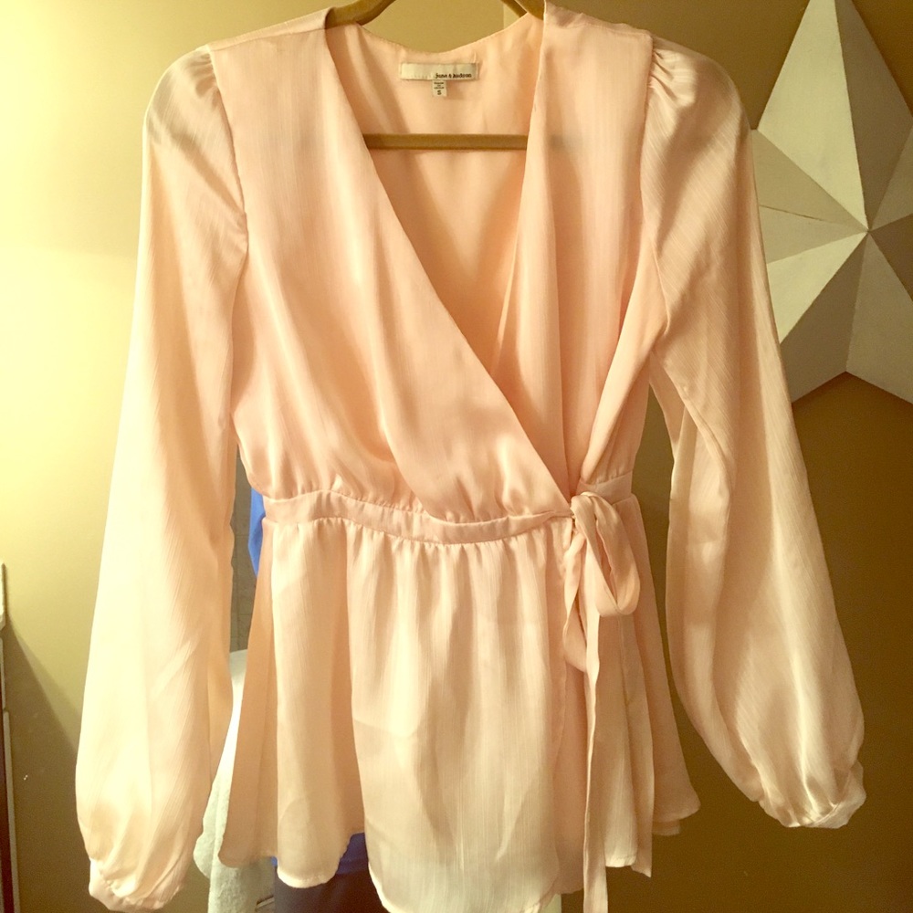 Size small wrap shirt | June & Hudson