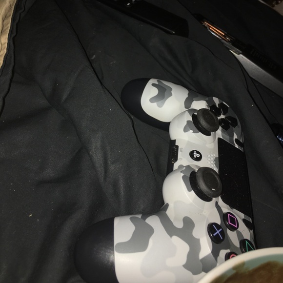 Meet your Posher, Travis - Picture 1 of 1