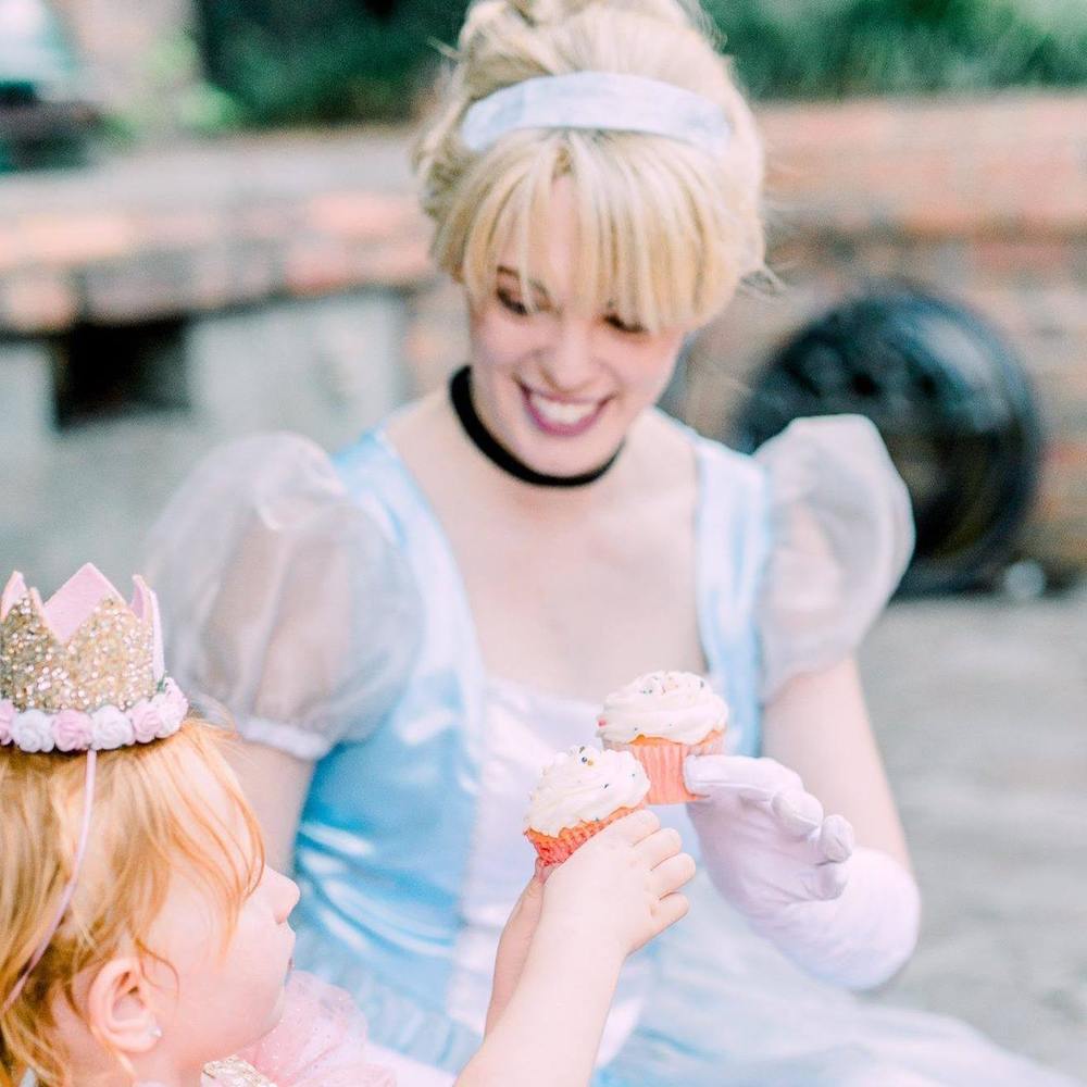 Meet your Posher, Jennifer