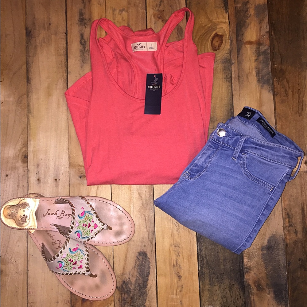 BRAND NEW HOLLISTER TANK TOP WOMENS SIZE S