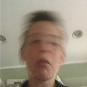 Meet your Posher, Sandy