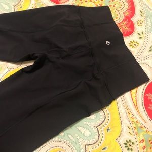 Lululemon flare pant size 6
