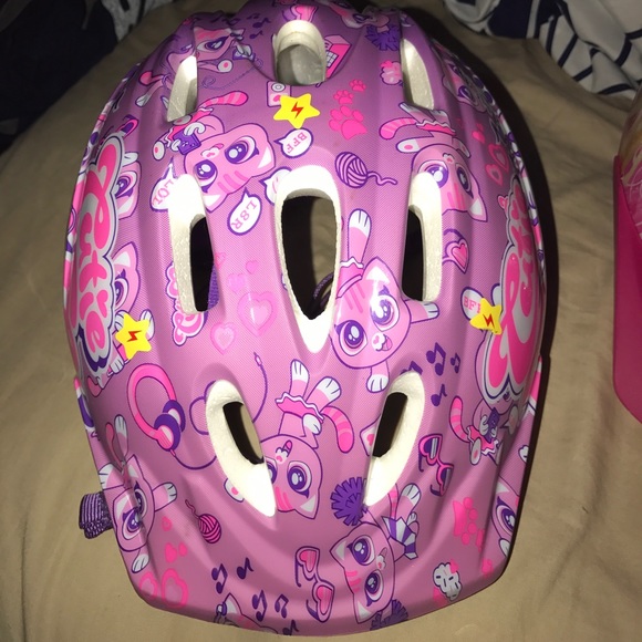 Girls hamlet set - Picture 3 of 5