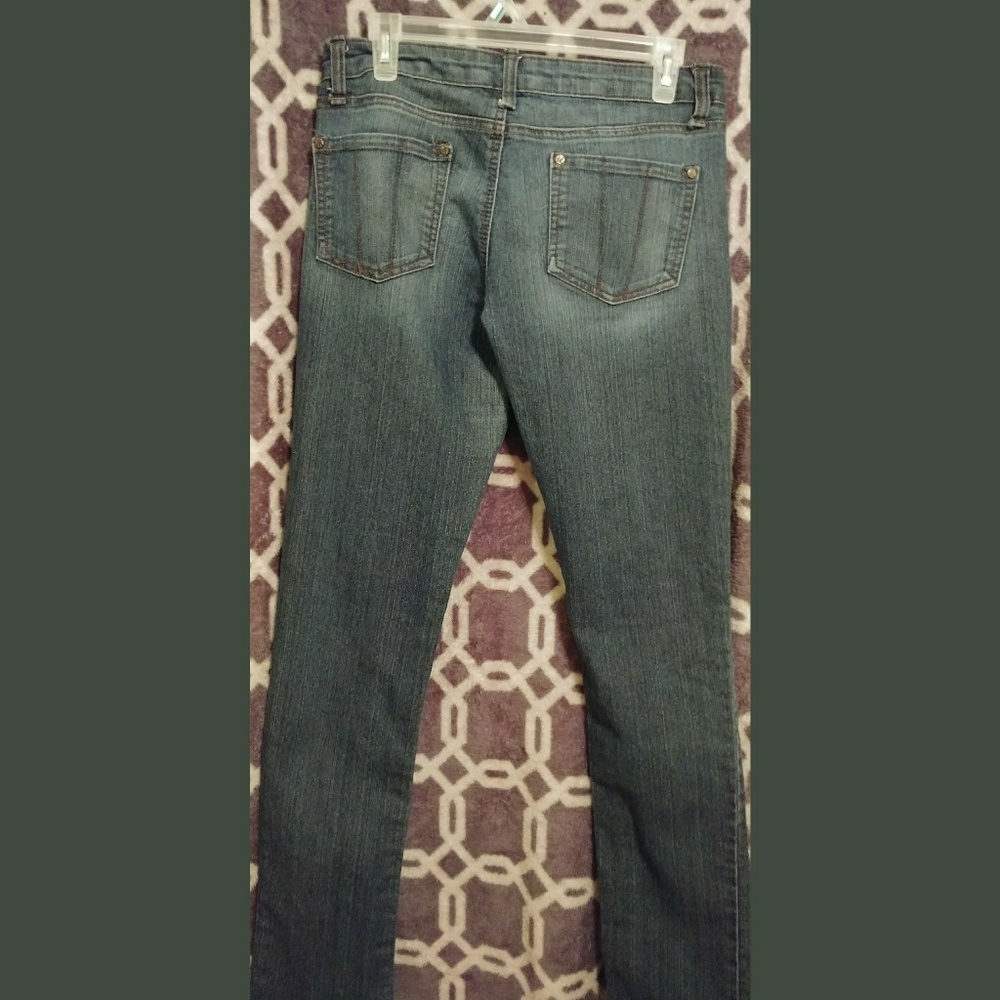 Jeans - Picture 2 of 3
