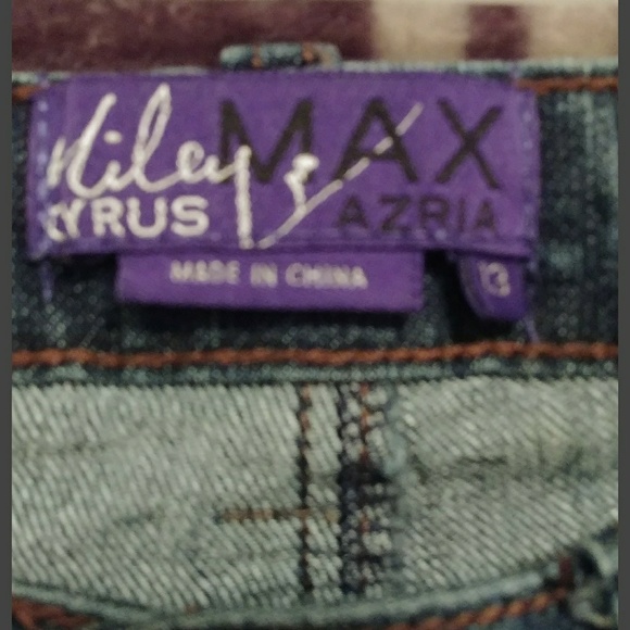 Jeans - Picture 3 of 3