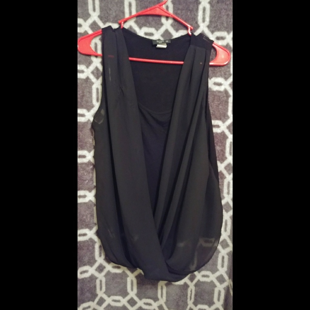 Draped tank