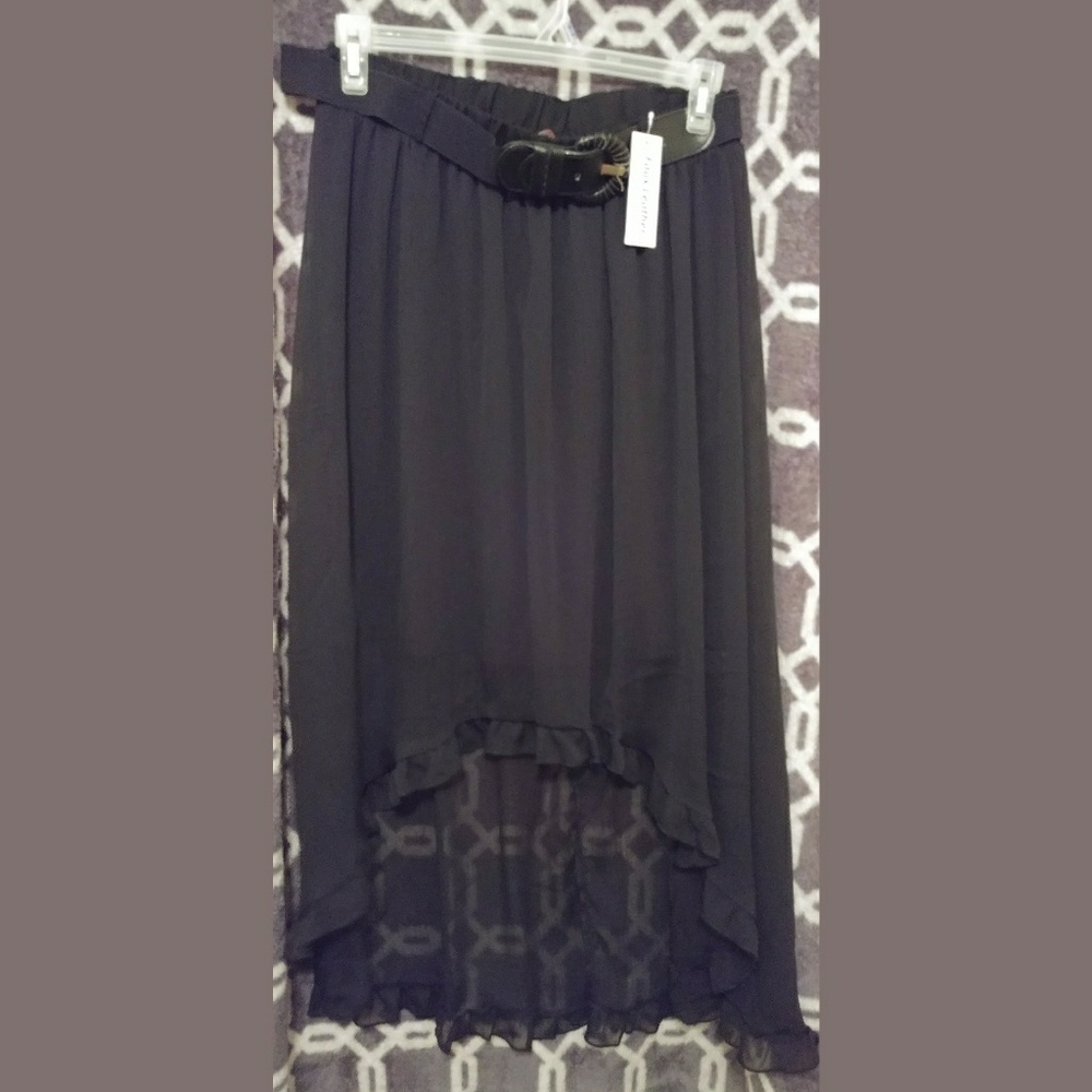 Brand new skirt