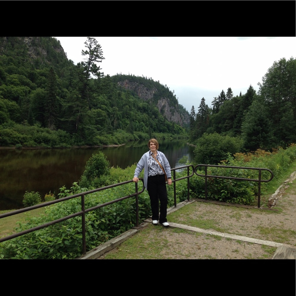 Meet your Posher, Deborah