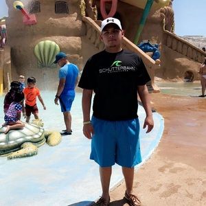 Meet your Posher, Julio