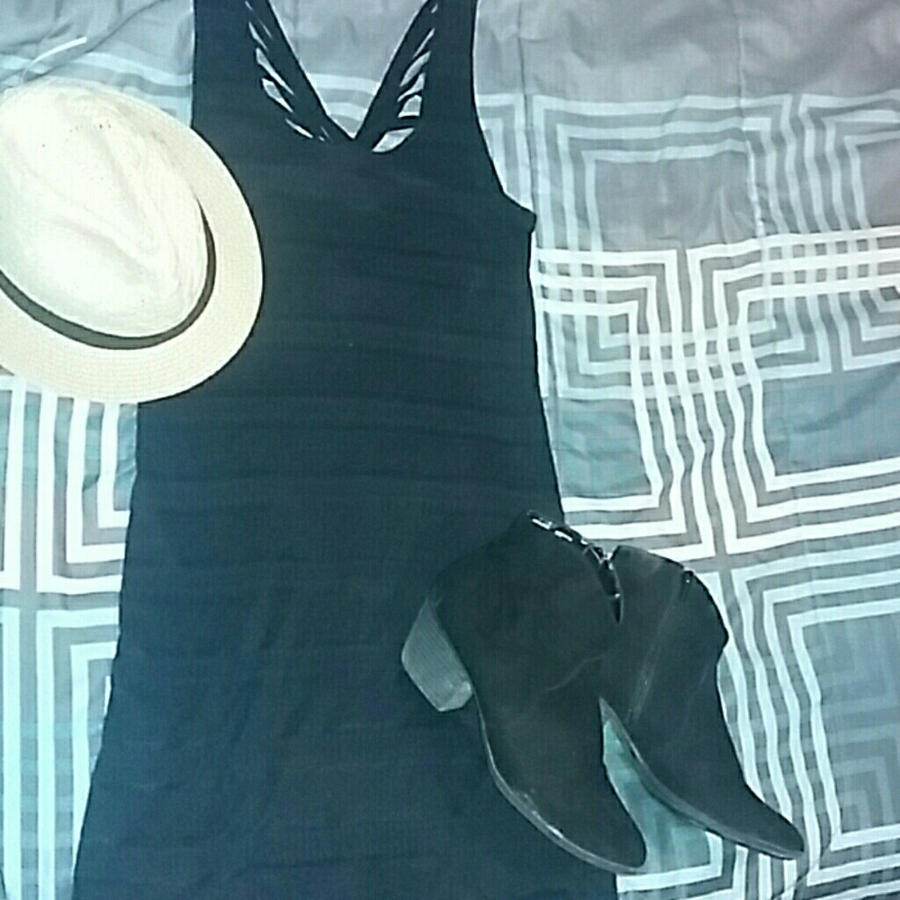 "Knit like" knee length dress