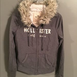 Hollister Sweatshirt