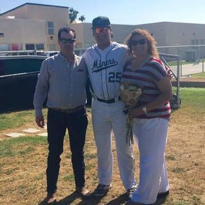 Meet your Posher, Adam