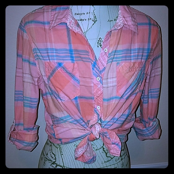 Arizona Jean Company Tops - Adorable Plaid Shirt