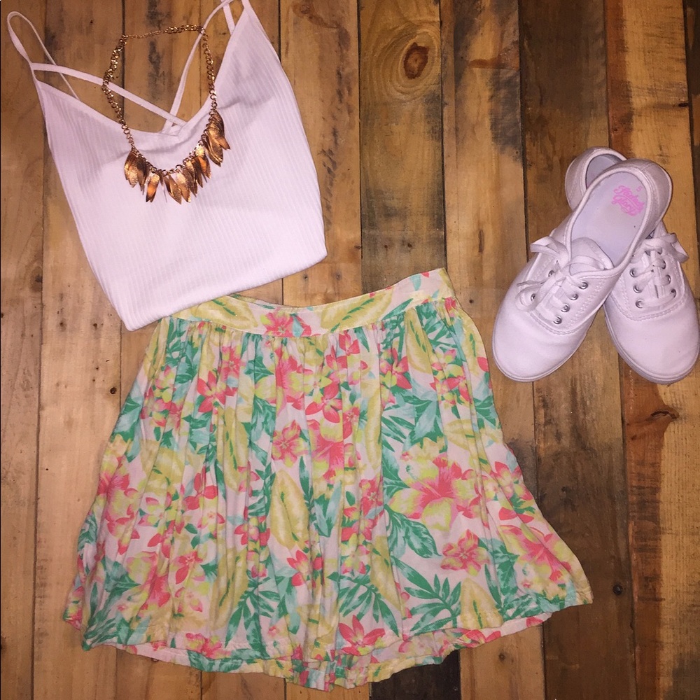 AMERICAN EAGLE SKIRT WOMENS SIZE XS