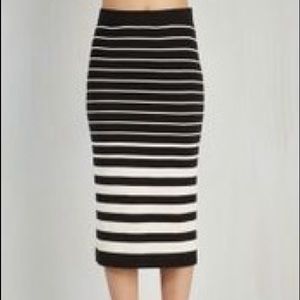 Knitted pencil skirt, new with tag!
