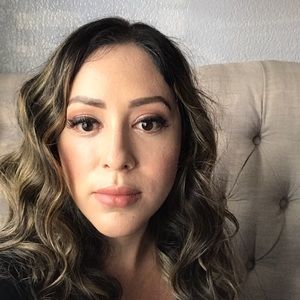 Meet your Posher, Araceli