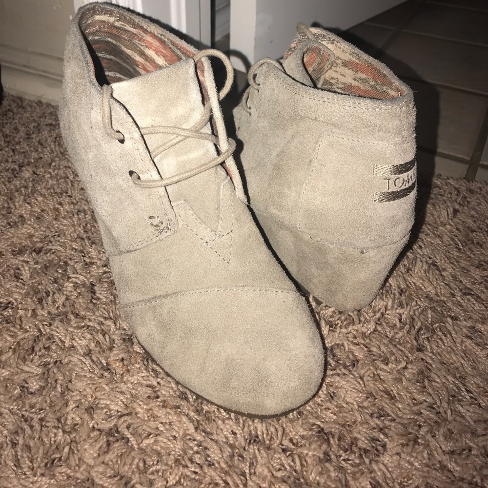 Toms Wedges