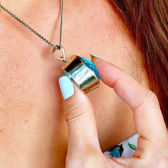 🔥HOST PICK🔥SALE!🔥CHECKERBOARD SWISS BLUE TOPAZ! - Picture 6 of 8