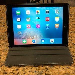 iPad Air 2 64GB WiFi Only