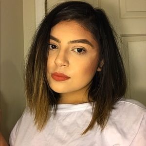 Meet your Posher, Sari