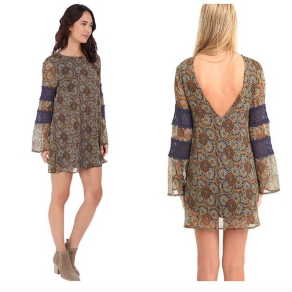 Volcom Making Magic BoHo Crochet Bell Sleeve