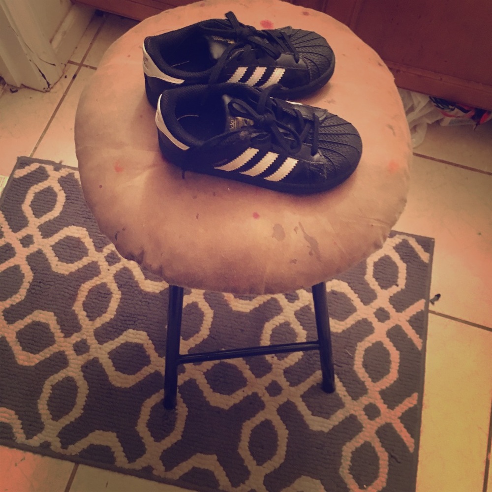 Toddler Adidas only worn 4 times