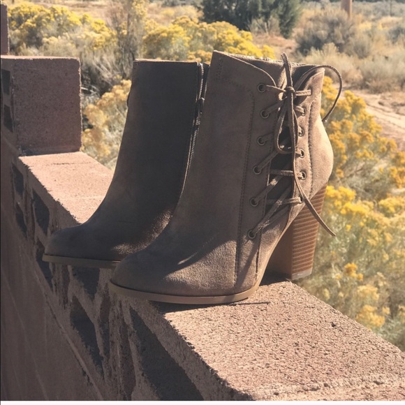 SALE! LAST 2  << Lace Up Brown Booties >> - Picture 3 of 7