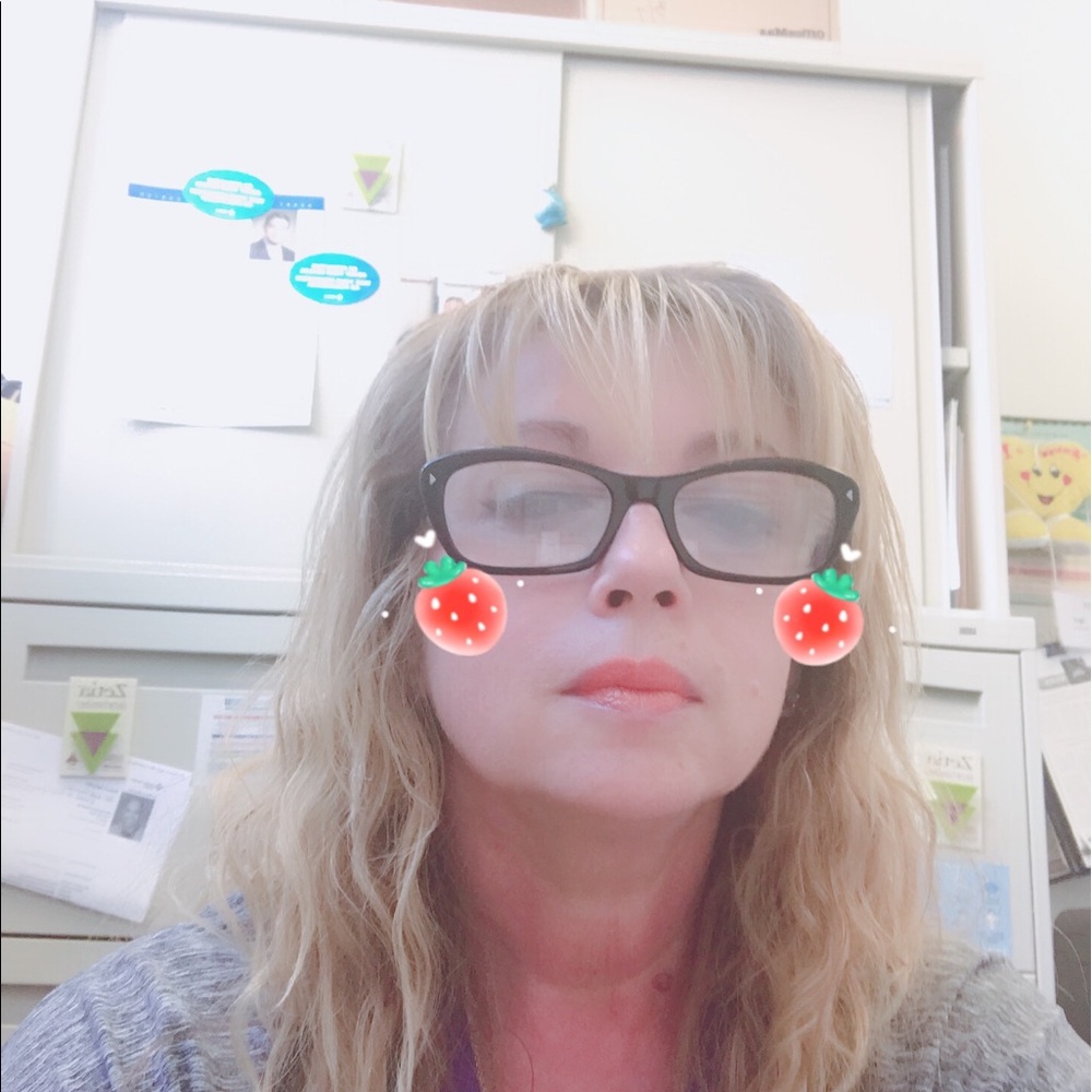 Meet your Posher, Klaudya